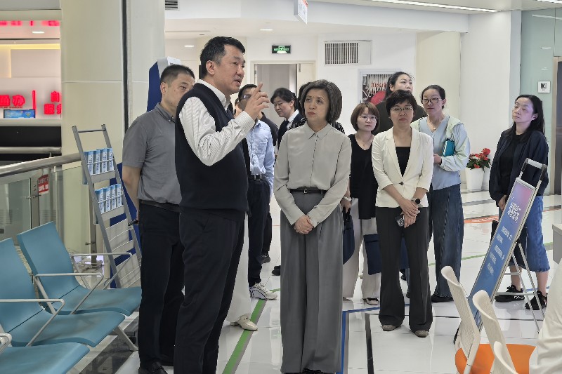 区人大常委会专题调研医疗保障工作